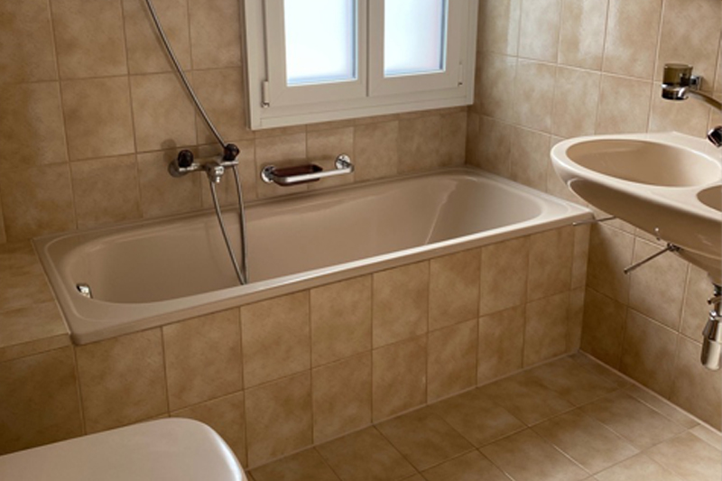 Badezimmer Haus Verkauf Wolfhausen